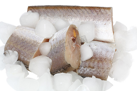 鳕鱼生片加冰块