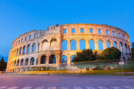 圆形花纹底纹摄影照片_克罗地亚普拉的罗马圆形剧场。