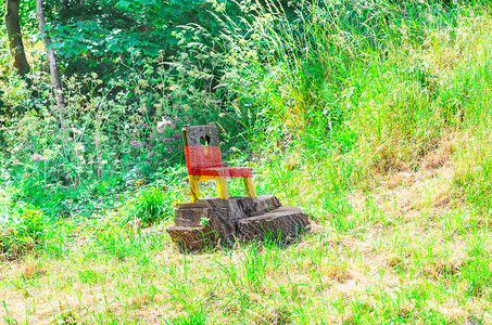 德国民族色彩的小木椅。
