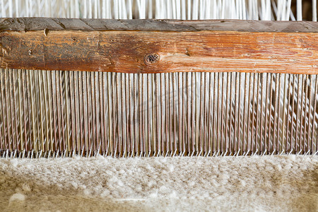 西班牙代表团的旧织布机