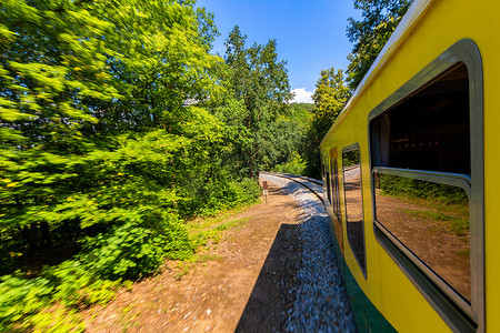 坐火车，窗外的风景。