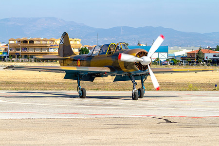 雅科夫列夫 Yak-52 飞机