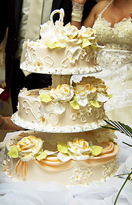味美价廉摄影照片_婚宴上美丽的婚礼蛋糕