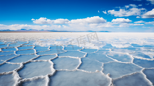 柯柯盐湖摄影照片_天空之镜盐湖美景