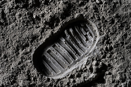 伟大的冒险摄影照片_月球上的足迹