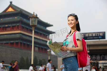 青年女人旅游