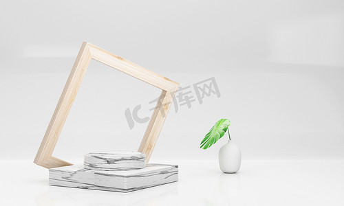 3D 。豪华的白色大理石托盘和木制框架与一个花瓶与Monstera叶的白色背景。舞台模拟展示产品,销售,横幅,折扣,展示,化妆品,报盘.