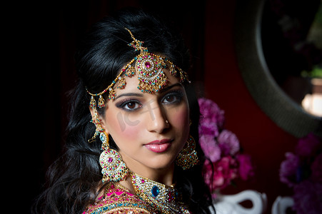 印度新娘摄影照片_华丽的印度新娘