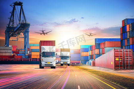 淘宝海报背景夏季摄影照片_物流导入导出背景和运输行业的集装箱货运船