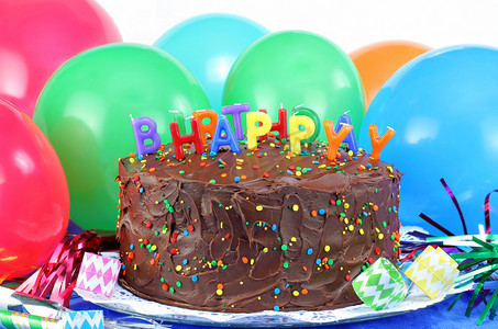 party彩色摄影照片_生日蛋糕和气球