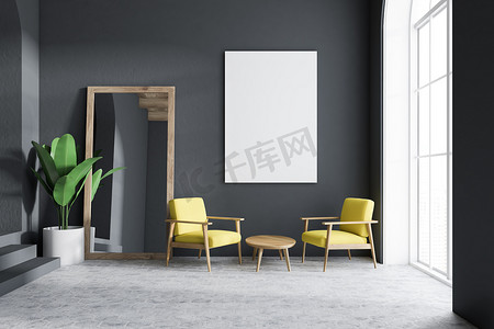 黄色扶手椅起居室内有深灰色的墙壁、阁楼的窗户、一层混凝土地板和一架竖镜站在垂直样板上的海报上。3d 渲染