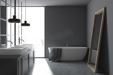 灰色墙壁浴室内饰与金属装饰的细节, 一个混凝土地板和一个白色的浴缸与镜子站在附近。一个双水槽。侧面视图。3d 渲染模拟