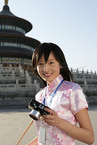北京景点摄影照片_东方年轻女孩在天坛