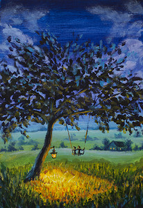 画傍晚质朴的风景, 一盏灯笼挂在一棵树上, 一个男人带着一个恋爱中的女孩在荡秋千。绿色的草地, 一个点燃的草地, 乡村的房子。插图为书, 艺术品, 剪影