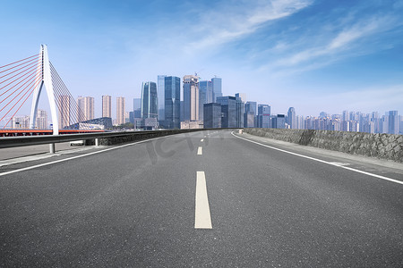 重庆城市建设的路面和天际线