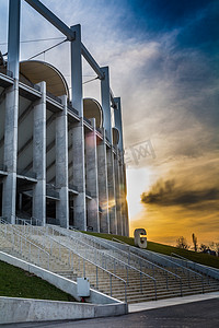 布加勒斯特国家竞技场的现代化建筑