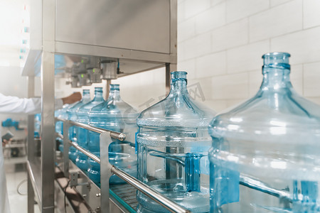 水厂生产用塑料瓶或加仑装瓶输送机生产线