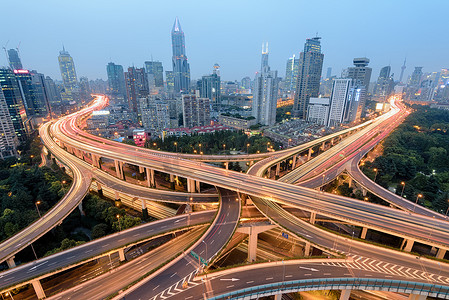 上海公路和路交界处.