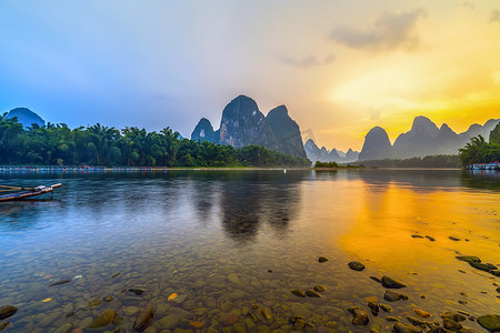 桂林市阳朔丽江风景秀丽