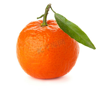 底图橘红色摄影照片_绿叶与成熟橘