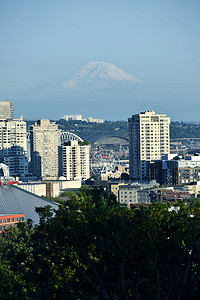 西雅图和 mt rainer