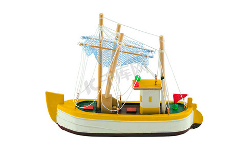 孤立在白色的木制船船模型