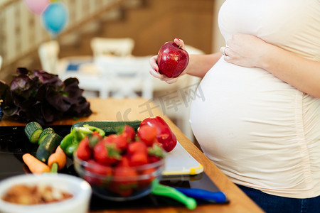 好习惯益终生摄影照片_孕妇健康的饮食习惯