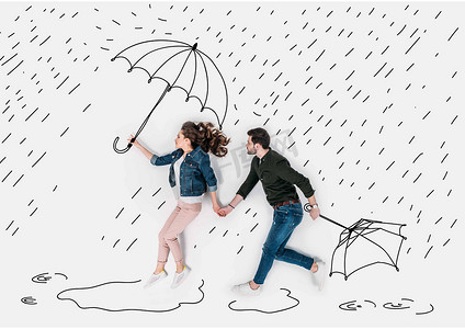 创意手绘拼贴画与夫妇在雨下运行雨伞