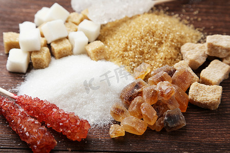 各种商品图摄影照片_各种类型的糖