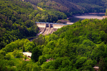 水库和水电站 Dalesice 在捷克共和国