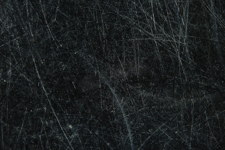 划痕黑色背景叠加 / 抽象黑色深色背景，破碎的裂缝和划痕覆盖
