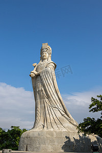 福建省湄洲岛上的妈祖像，
