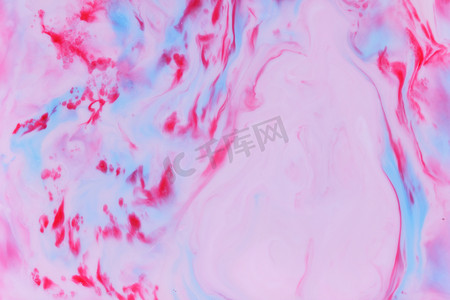 粉红色的蓝色抽象背景上的液体, 粉红色的简约背景, 流行艺术模式, 粉彩纹理为设计师, 背景准备, 五彩污渍牛奶