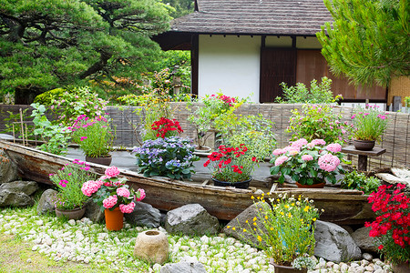 微缩景观摄影照片_在广岛，日本的日式花园