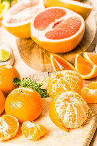 柑橘类水果摄影照片_不同种类的柑橘类水果