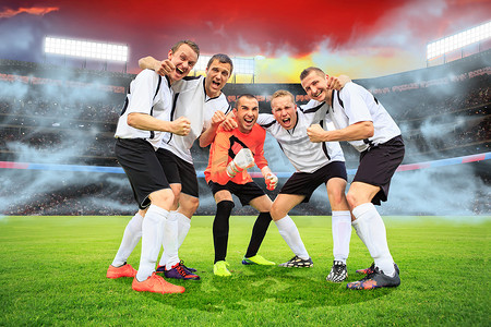 mg场景摄影照片_场景从足球或橄榄球游戏与欢呼男选手