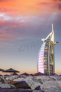 迪拜摄影照片_迪拜，阿联酋-2015 年 10 月 9 日 ︰ Burj Al Arab，最著名之一 