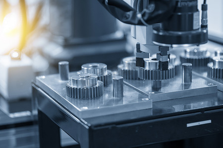 机械传动部分机器人系统的高科技材料处理过程。基于机器人系统的传动部分制造工艺.