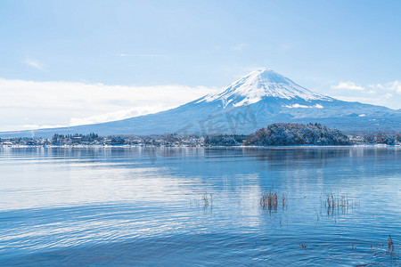 在河口湖山富士 San.
