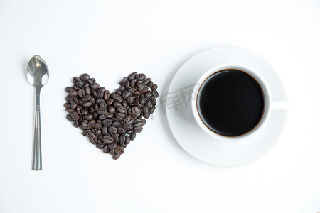 内心的爱与杯咖啡 