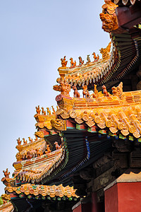 中国山东省曲福市联合国教科文组织世界遗产遗址孔庙的屋顶装饰、建筑细节