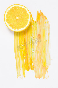 水彩渍摄影照片_新鲜的柠檬片
