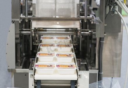 塑胶袋纸盒自动包装机,食品工业高速包装机,高科技制造工艺