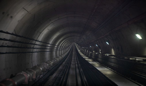 地下单向地铁隧道,效果模糊.分散注意力