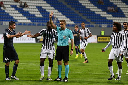 欧足联欧洲联赛： Olimpik 顿涅茨克 vs Paok