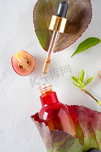 Orangic 香水和蔬菜配料。生物化妆品与香水的概念.