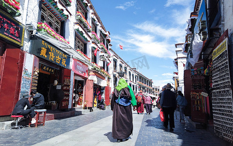 西藏特色摄影照片_西藏城市街道摄影图