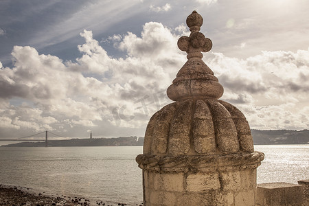 葡萄牙里斯本贝伦塔上的石雕