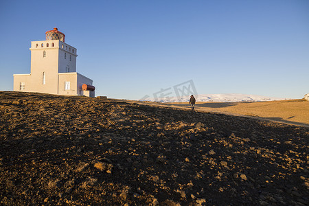 追逐摄影照片_灯塔自然保护区冰岛南海岸的一个半岛