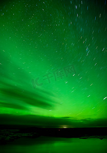 华丽灯光背景摄影照片_北极光冰岛